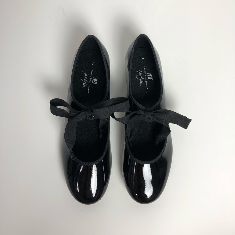 AMERICAN BALLET THEATRE SPOTLIGHTS BLACK TAP SHOES